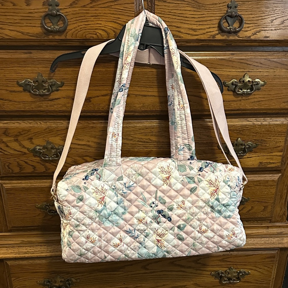 Nanette Lepore Pastel Floral Quilted Travel Bag  Adjustable strap 17”W 9.5” H 9” - Picture 11 of 14